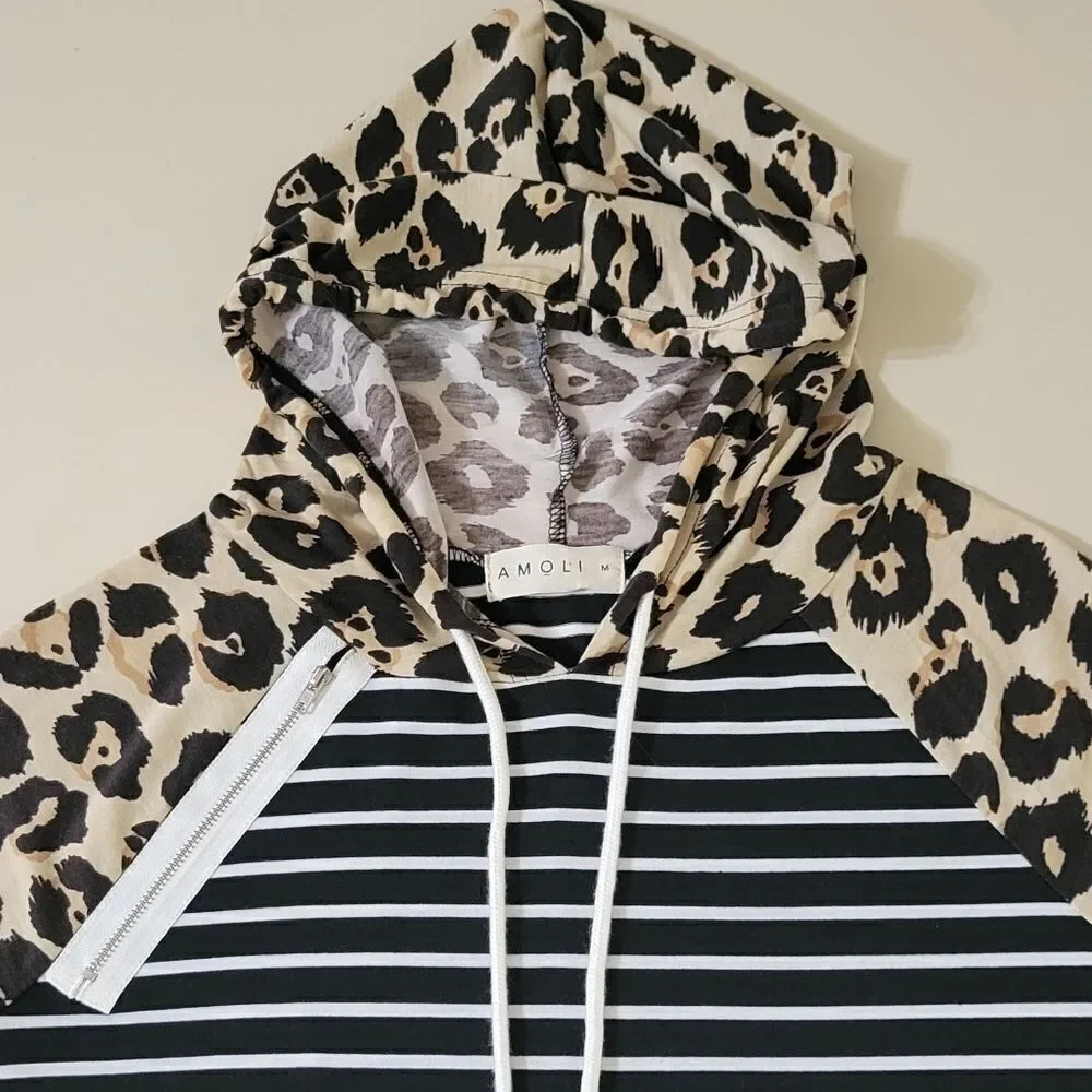 AMOLI In The Hood Hoodie Dress - Picture 12 of 16